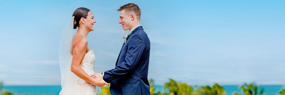 Discover the Majestic Way to Say “I Do” with a Free Wedding Package - background banner